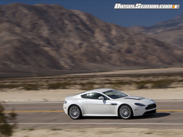 Aston Martin V12 Vantage S 2014 Picture #41 Aston Martin V12 Vantage S 2014 Picture #41